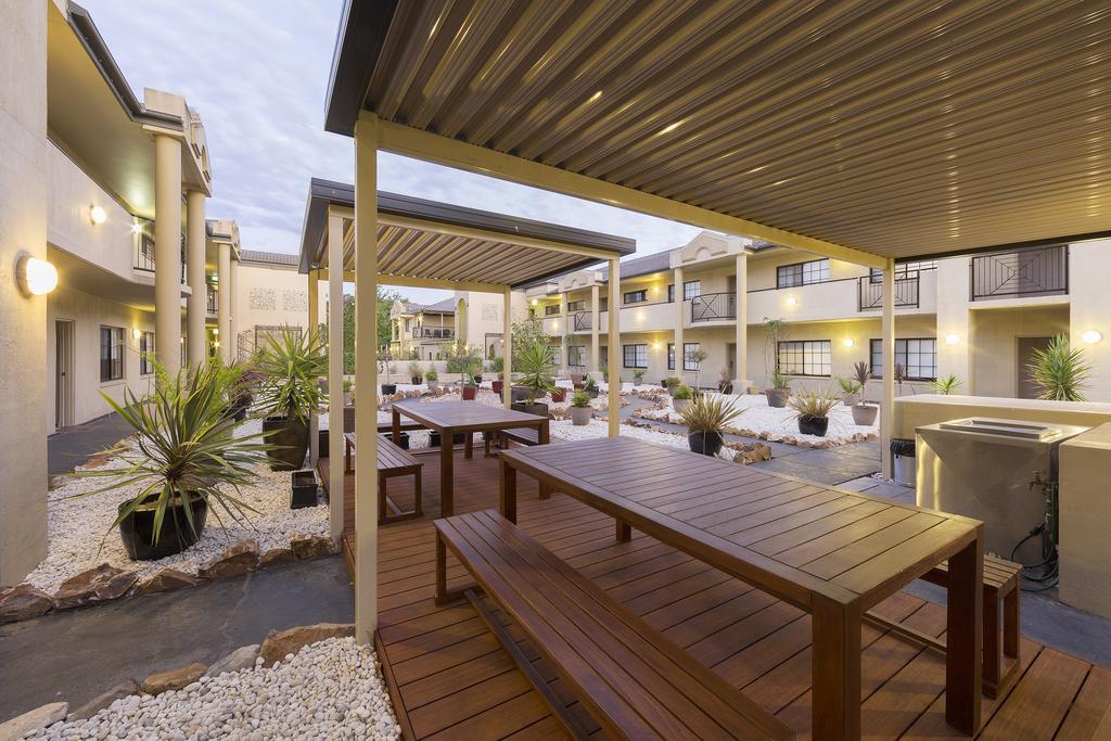 Canberra Parklands Central Apartment Hotel Official Экстерьер фото