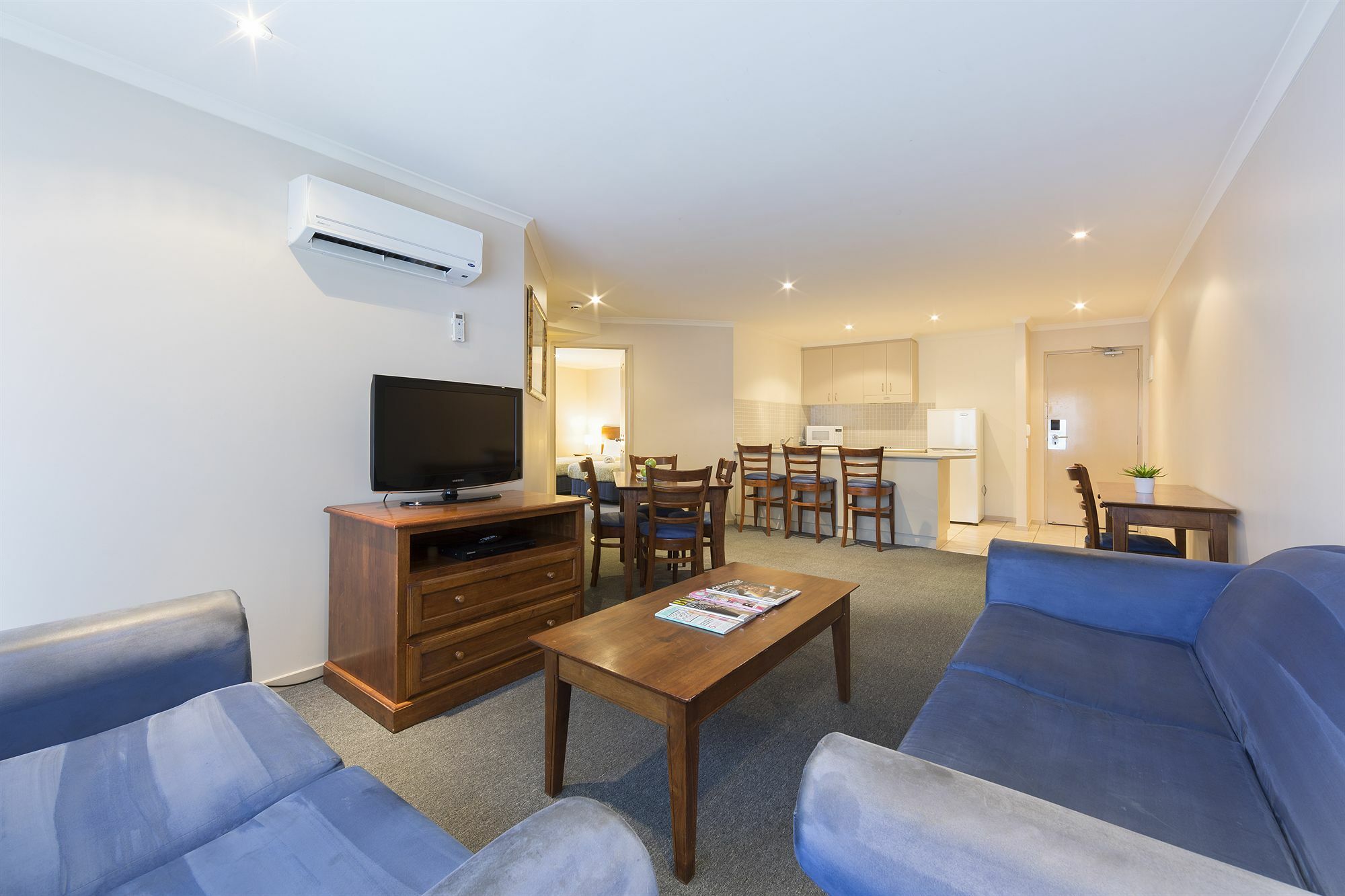 Canberra Parklands Central Apartment Hotel Official Экстерьер фото